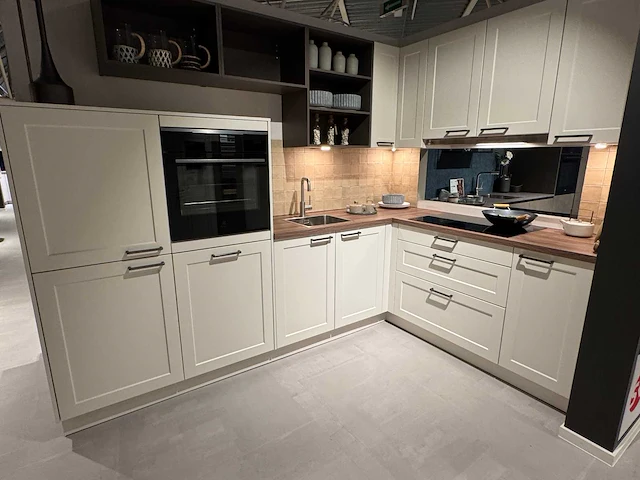 Schuller - showroomkeuken - afbeelding 1 van  40