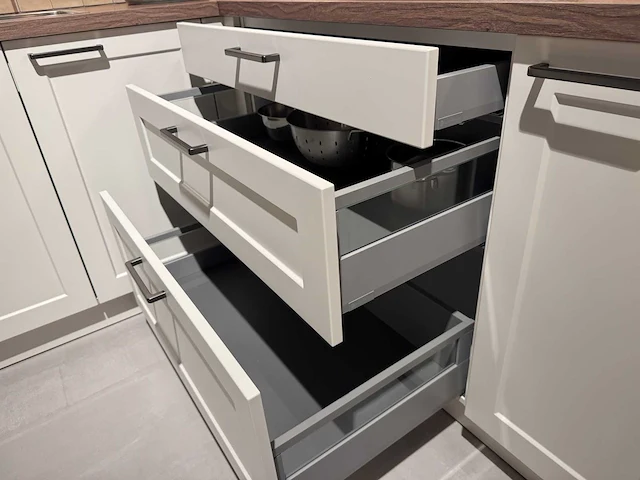 Schuller - showroomkeuken - afbeelding 22 van  40