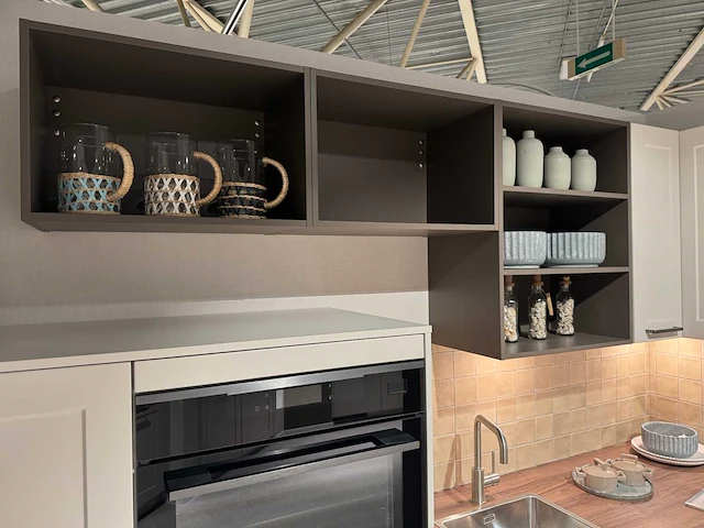 Schuller - showroomkeuken - afbeelding 26 van  40