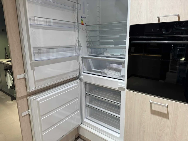 Schüller - showroomkeuken - afbeelding 2 van  31