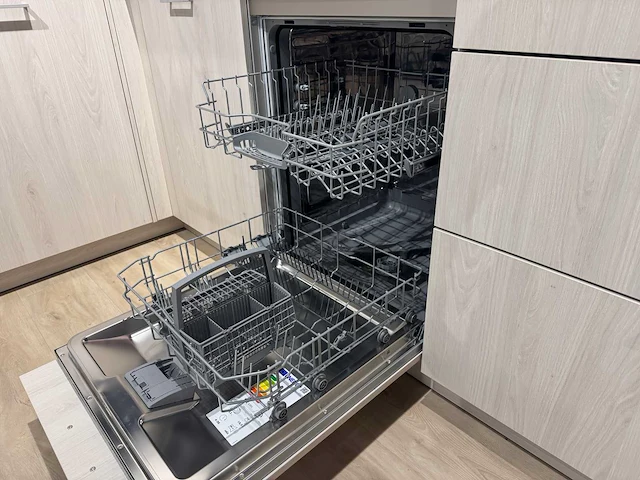 Schüller - showroomkeuken - afbeelding 18 van  29