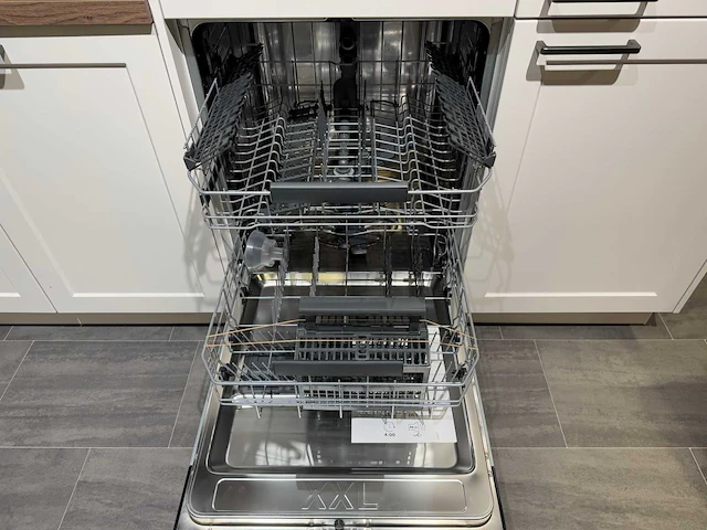Schüller - showroomkeuken - afbeelding 10 van  41