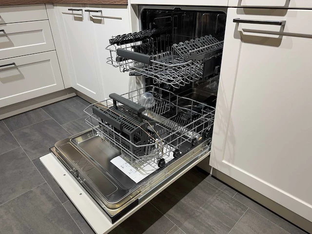 Schüller - showroomkeuken - afbeelding 11 van  41