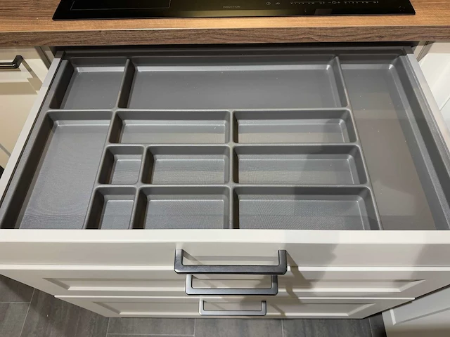 Schüller - showroomkeuken - afbeelding 39 van  41
