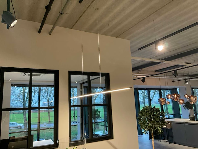 Schuller c avo avola eiland showroomkeuken met wandopstelling - afbeelding 32 van  40