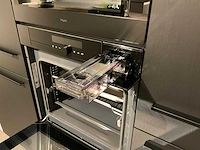 Schuller c fma fino matt-c avo avola eiland showroomkeuken met hoekwandopstelling en hoge kastenwand - afbeelding 51 van  59