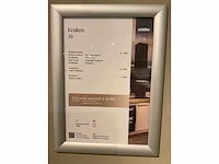 Schuller c fma fino matt-c avo avola eiland showroomkeuken met hoekwandopstelling en hoge kastenwand - afbeelding 58 van  59