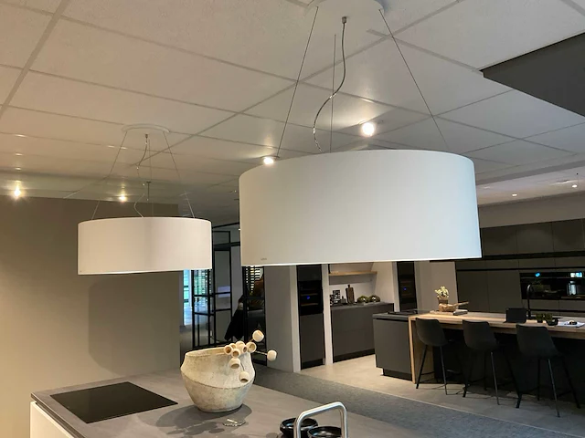 Schuller c gal gala eiland showroomkeuken met wandopstelling - afbeelding 13 van  42