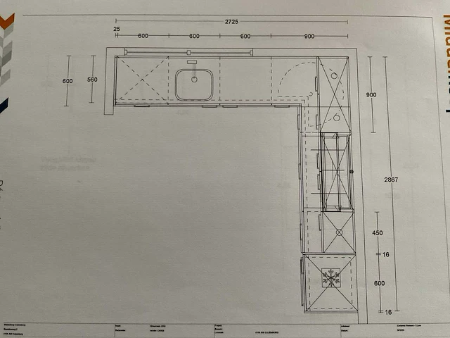 Schuller c via vienna satin hoekopgestelde showroomkeuken - afbeelding 27 van  28