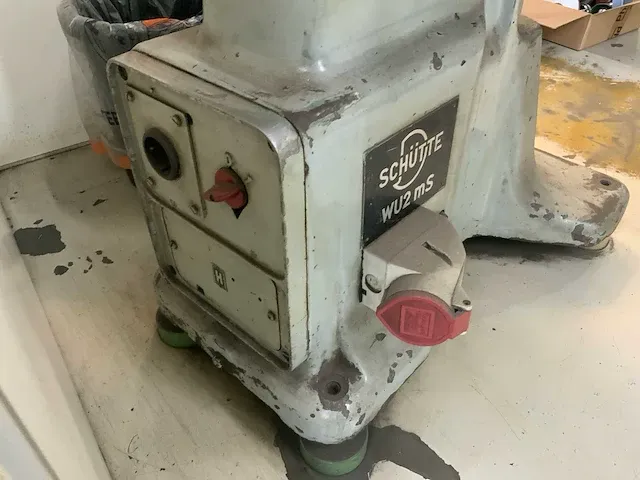 Schütte wu2 ms frezenslijpmachine - afbeelding 7 van  8