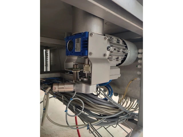 Schutten machines bv - afbeelding 8 van  28