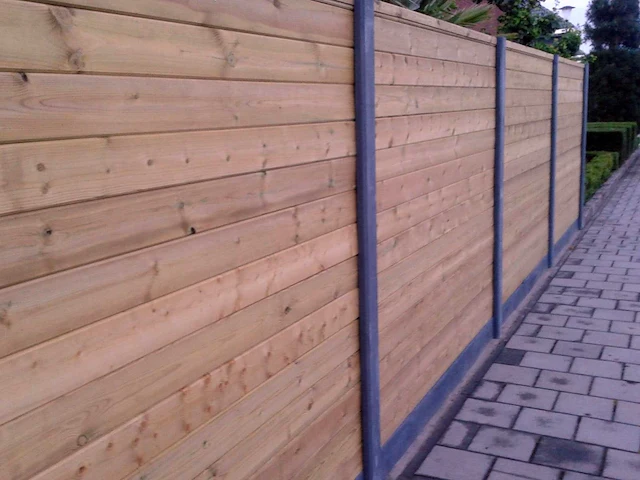 Schutting massief 11,50m - 190/205cm hoog - afbeelding 3 van  3
