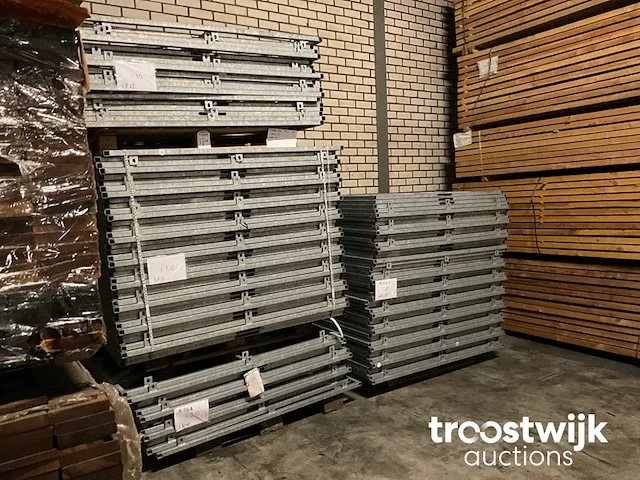 Schuttingdeur, frame, 130x155cm - afbeelding 4 van  4