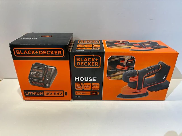 Schuurmachine incl. accu en lader , black en decker - afbeelding 1 van  1