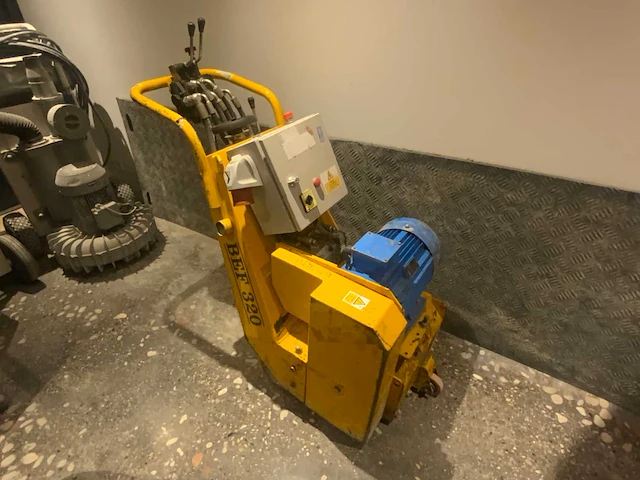 Schwamborn bef 320 beton frees - afbeelding 1 van  14