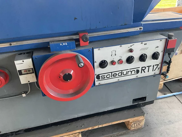 Scledum rt17 vlakslijpmachine - afbeelding 3 van  17