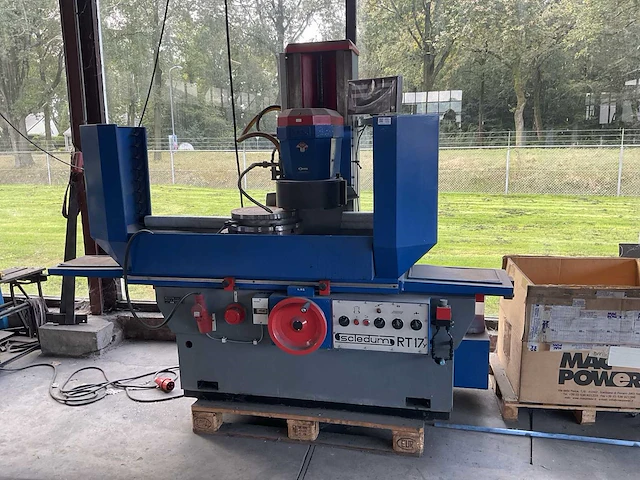 Scledum rt17 vlakslijpmachine - afbeelding 1 van  17