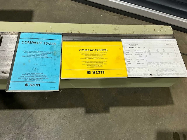 Scm - 1997 - compact 23 - vierzijdige profileer- en schaafmachine - afbeelding 16 van  23