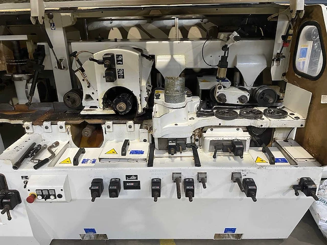 Scm - 2003 - superset xl 6 - vierzijdige profileer- en schaafmachine - afbeelding 5 van  18