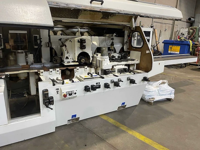 Scm - 2003 - superset xl 6 - vierzijdige profileer- en schaafmachine - afbeelding 13 van  18