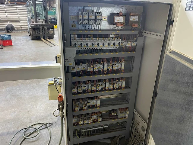 Scm - 2003 - superset xl 6 - vierzijdige profileer- en schaafmachine - afbeelding 18 van  18