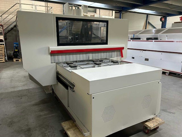 Scm - 2013 - tech z1 - horizontaal cnc-bewerkingscentrum - afbeelding 11 van  17