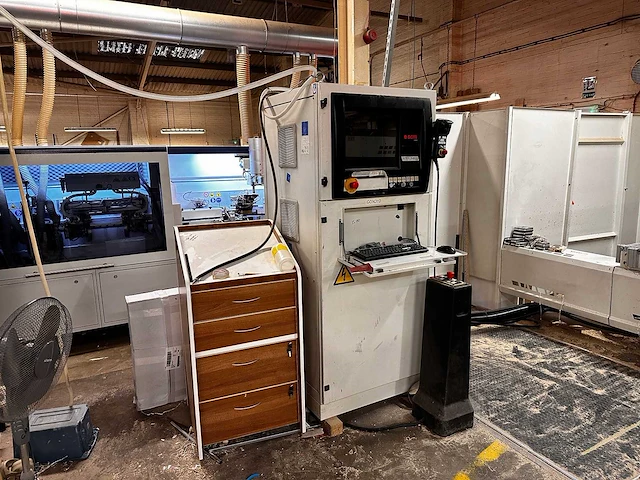 Scm - record 125 - cnc-bewerkingscentra - 2005 - afbeelding 15 van  18
