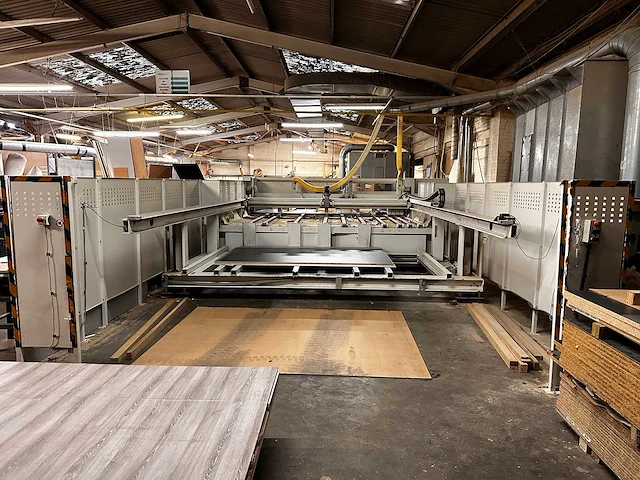 Scm/ gabbiani - galaxy t3 110a - platen opdeelzaagmachine - 2015 - afbeelding 8 van  15