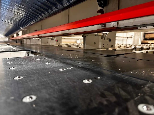 Scm/ gabbiani - galaxy t3 110a - platen opdeelzaagmachine - 2015 - afbeelding 14 van  15