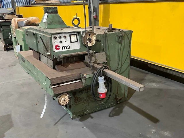 Scm m3 meerbladzaagmachine - afbeelding 3 van  6