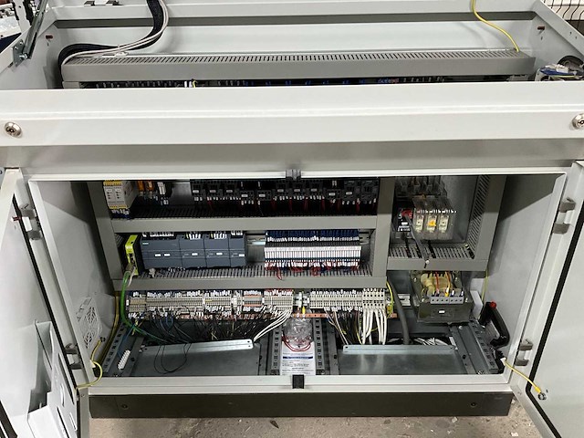 Scm sergiani - 2025 - gsl-a/ca 30/13 - cnc-lijmmachine - afbeelding 24 van  58