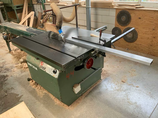 Scm si15f tafelcirkelzaagmachine - afbeelding 1 van  6