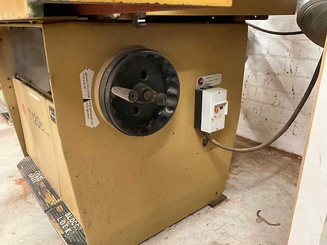 Scm t120c tafelfreesmachine / spindelfreesmachine - afbeelding 4 van  15
