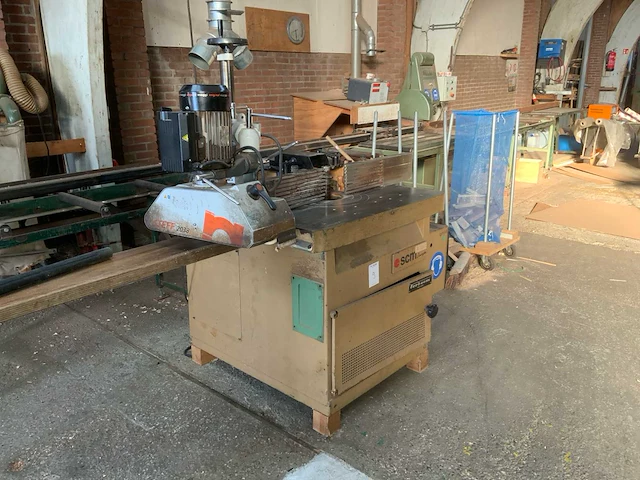Scm t160 tafelfreesmachine - afbeelding 3 van  10