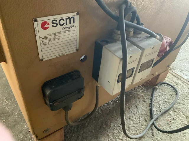 Scm t160 tafelfreesmachine - afbeelding 10 van  10