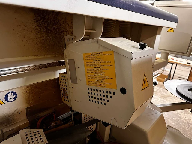 Scm/stefani - solution md - kantaanlijmmachine - 2017 - afbeelding 8 van  21
