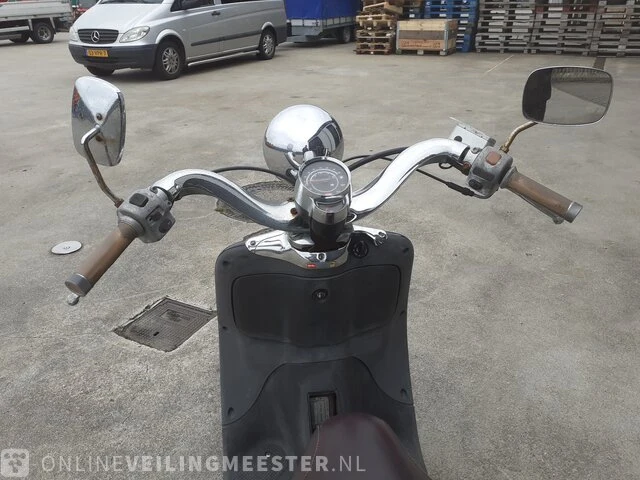Scooter aprilia , mojito custom , zwart, bouwjaar 2007 - afbeelding 3 van  16