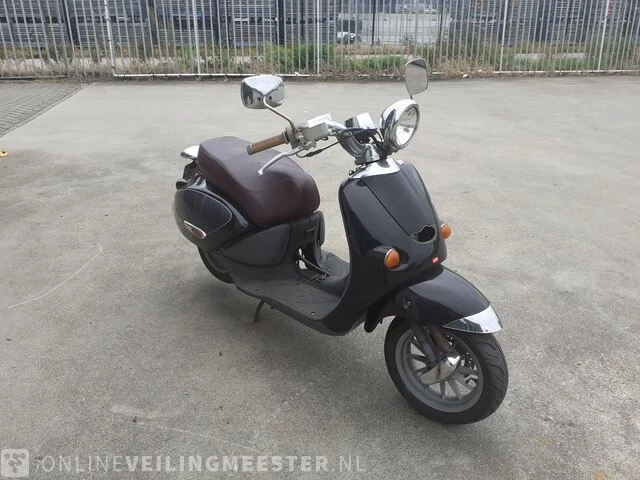 Scooter aprilia , mojito custom , zwart, bouwjaar 2007 - afbeelding 15 van  16