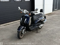 Scooter benzhou, retro, bouwjaar 2007 - afbeelding 3 van  10