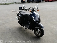 Scooter benzhou, retro, bouwjaar 2007 - afbeelding 7 van  10