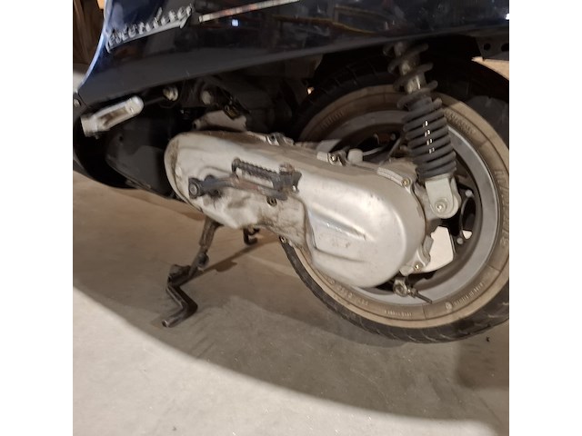 Scooter , malaguti, yesterday - afbeelding 4 van  19