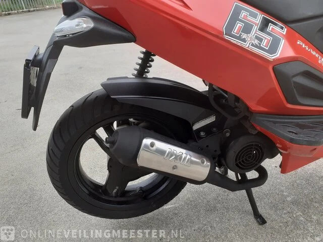 Scooter malagutie, phantom f12r, rood, bouwjaar 2009 - afbeelding 7 van  15