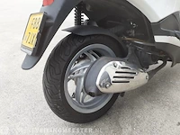 Scooter piaggio , fly 4t4v , wit, bouwjaar 2012 - afbeelding 5 van  13