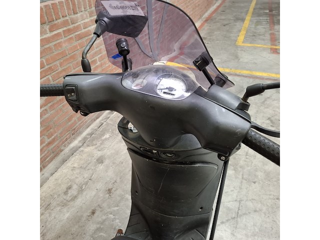 Scooter, piaggio, zip - afbeelding 2 van  36
