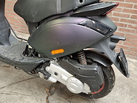 Scooter, piaggio, zip - afbeelding 13 van  36