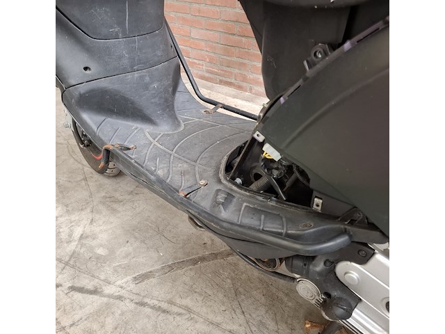 Scooter, piaggio, zip - afbeelding 15 van  36