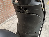 Scooter, piaggio, zip - afbeelding 36 van  36