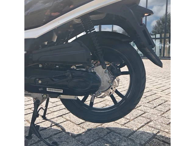 Scooter sym, symphony st, bouwjaar 2019 - afbeelding 17 van  26