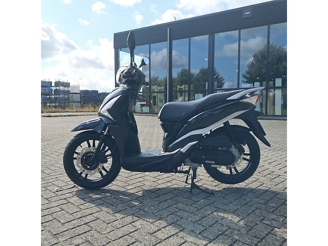 Scooter sym, symphony st, bouwjaar 2019 - afbeelding 8 van  26