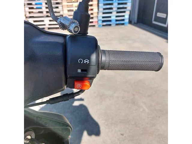 Scooter, znen, zn50qt-11b, zwart, 2017 - afbeelding 18 van  26